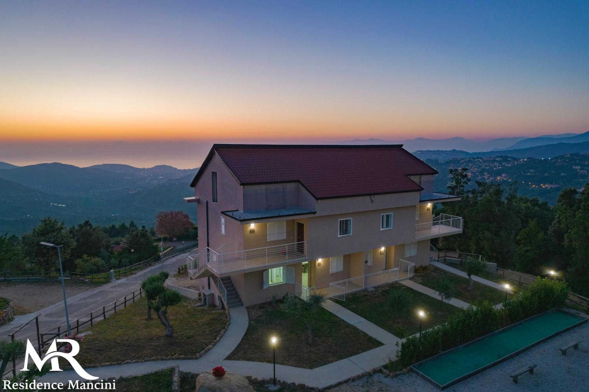 Residence Mancini - Cilento Home & Sunset Rocca Cilento Zewnętrze zdjęcie